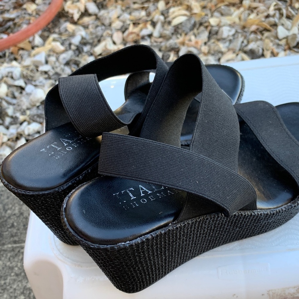 Italian Shoemakers Black Wedge Sandals